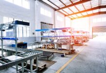 میز کار مناسب برای کارخانه یا کارگاه کدام است؟