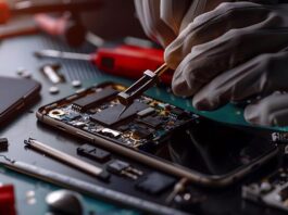 الدليل الكامل لتنظيم وتجهيز الطاولات المعيارية لصيانة الهواتف المحمولة